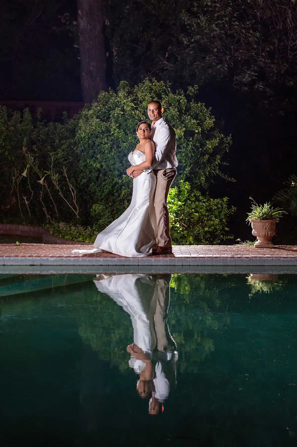 wedding photography bride and groom Bloemfontein leopards and lace mudboots photography