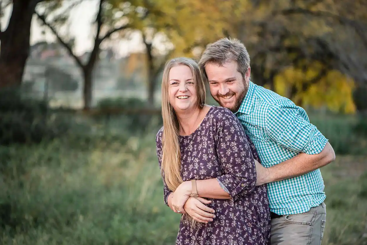 couple photography happy couple in bloemfontein photo by mudboots photography